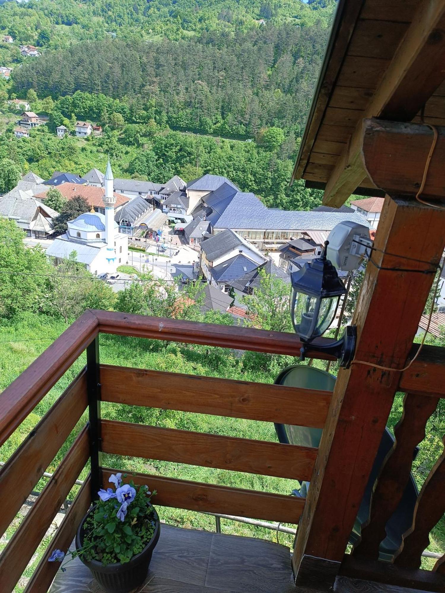 Privatni Smjestaj Kurtalija Jajce Exterior foto