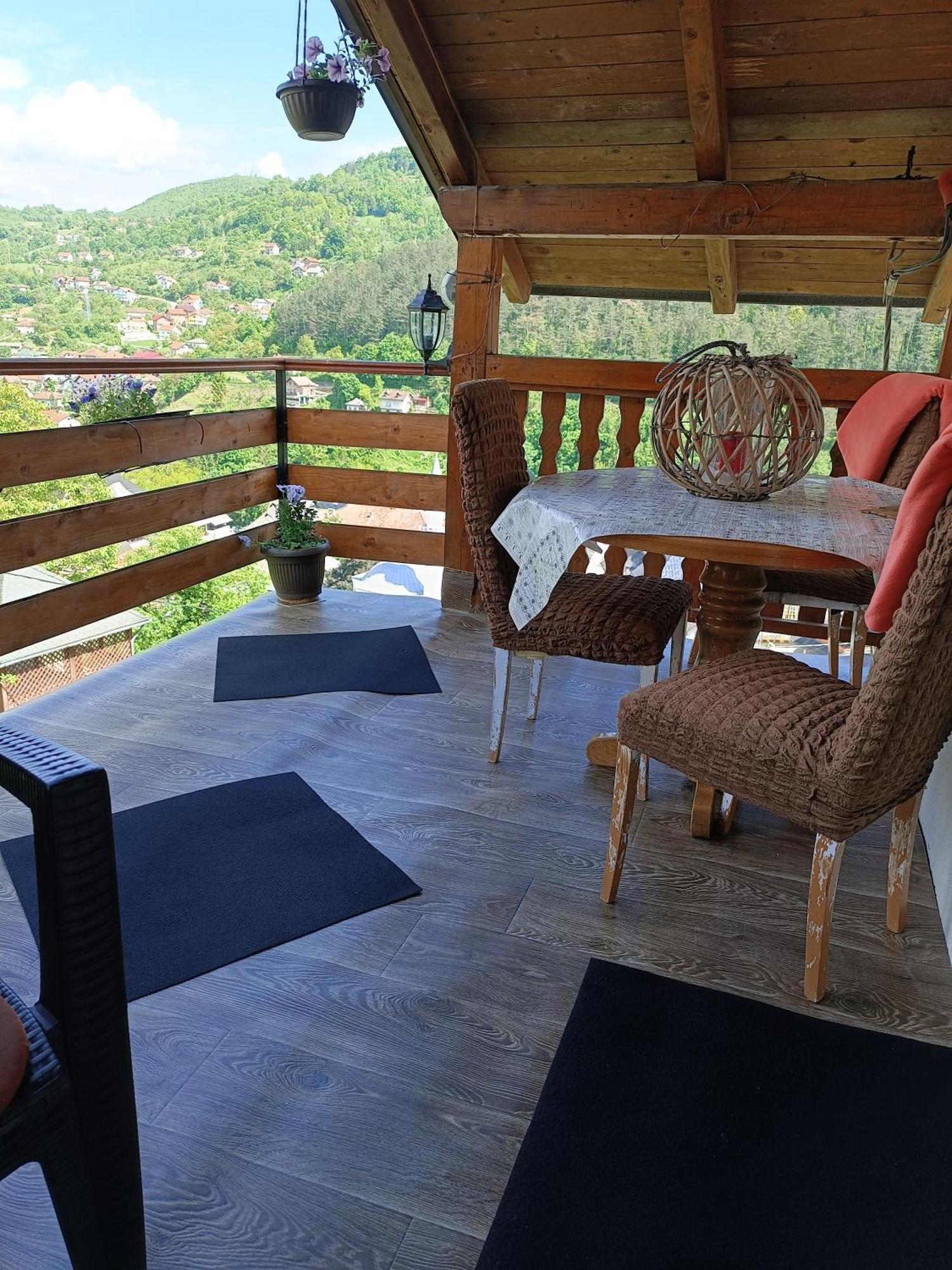 Privatni Smjestaj Kurtalija Jajce Exterior foto